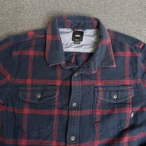 Vans Shirt Mens Medium Blue Red Plaid Flannel Tailored Fit Button Up Long Sleeve